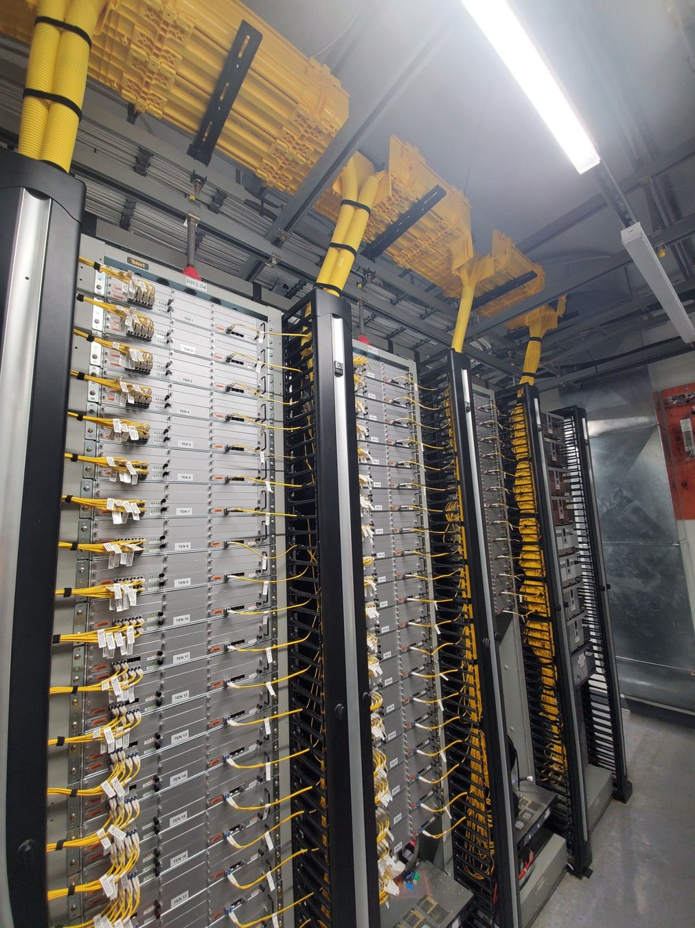 Fiber management and rack pathway detail