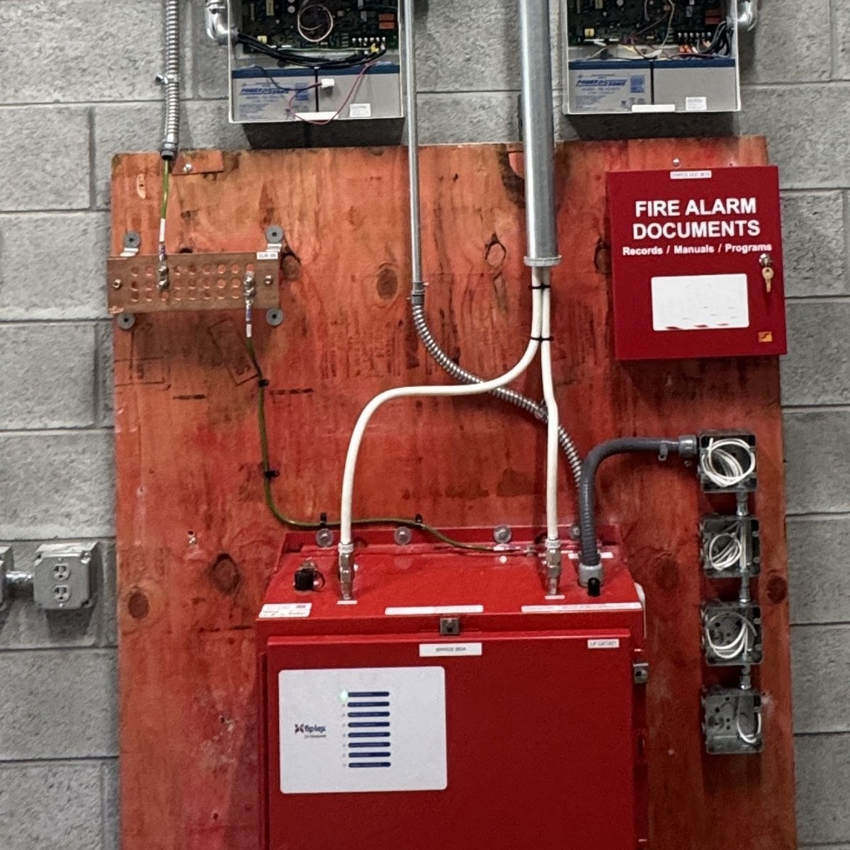 Logistics warehouse public safety BDA interface and fire alarm documentation area